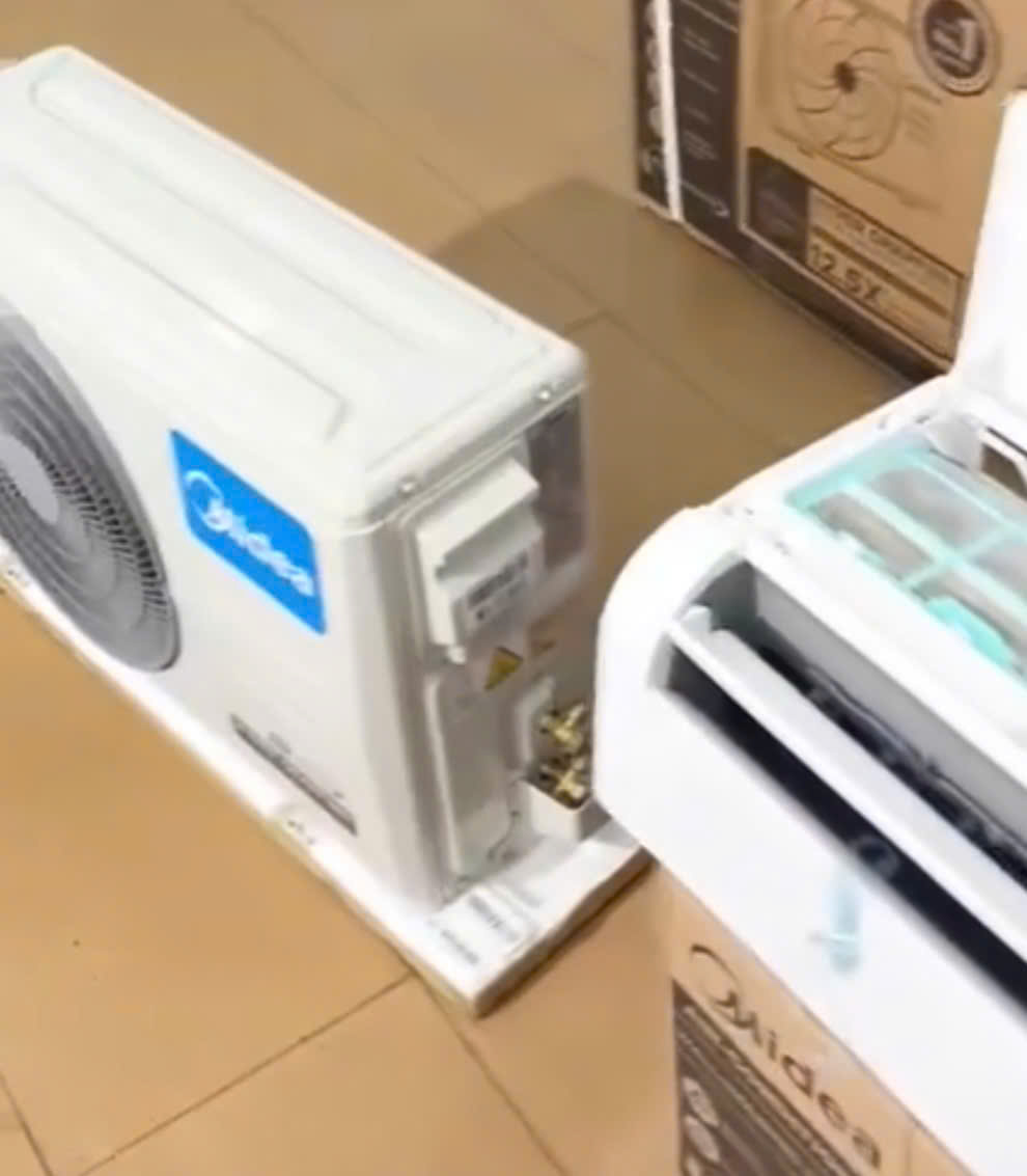 Điều hòa Midea 1 chiều 24.000BTU MSAFII-24CRN8